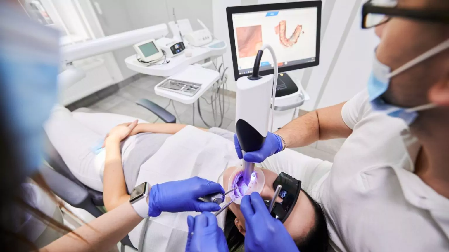 Intraoral Dental Imaging in Ventura